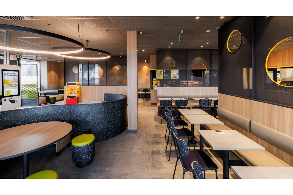 FOTO: Vynovená reštaurácia McDonald's v Prešove, foto 1
