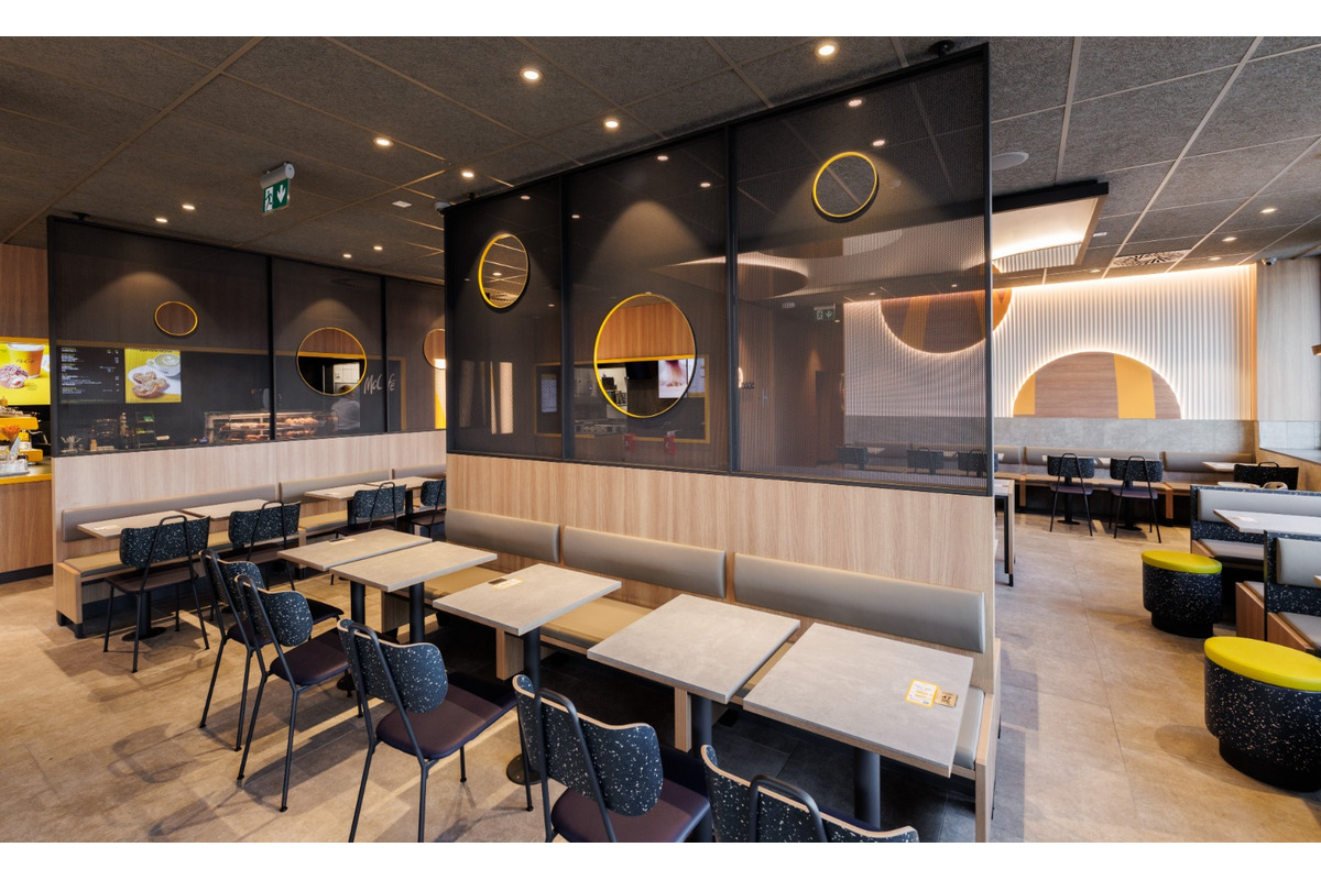 FOTO: Vynovená reštaurácia McDonald's v Prešove, foto 4