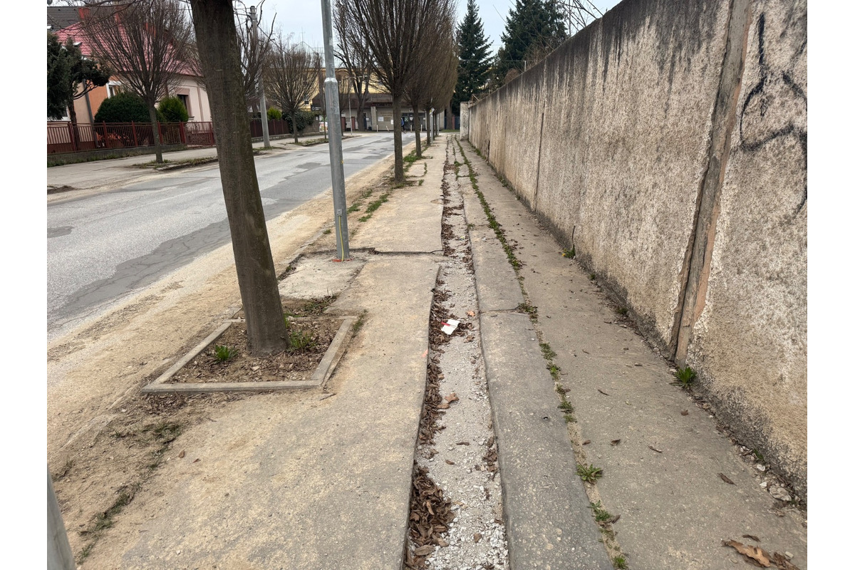 FOTO: Okolie Futbal Tatran Arény čaká rozsiahla rekonštrukcia, foto 17