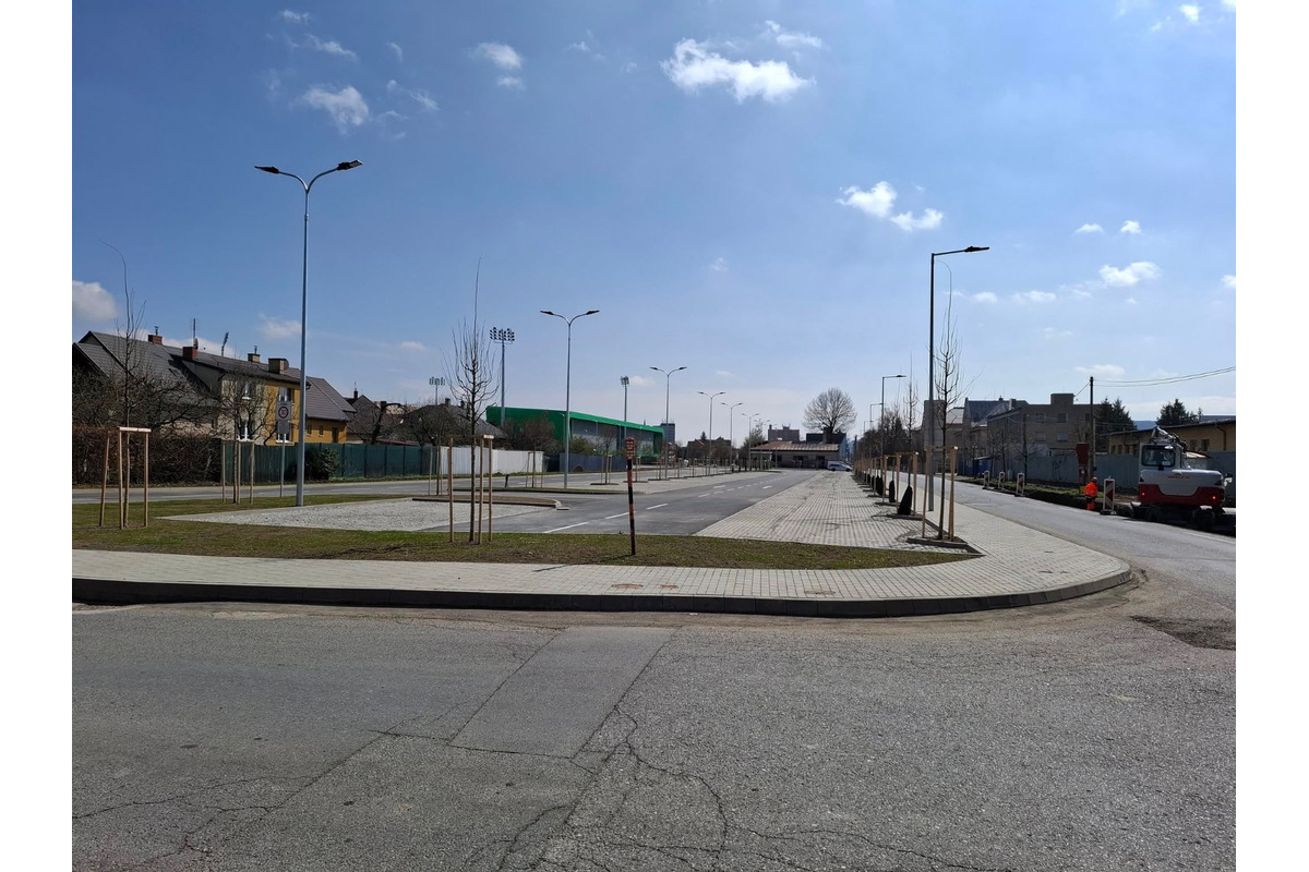 FOTO: Futbal Tatran Aréna je takmer hotová. Stará tribúna však ešte stále stojí, foto 14