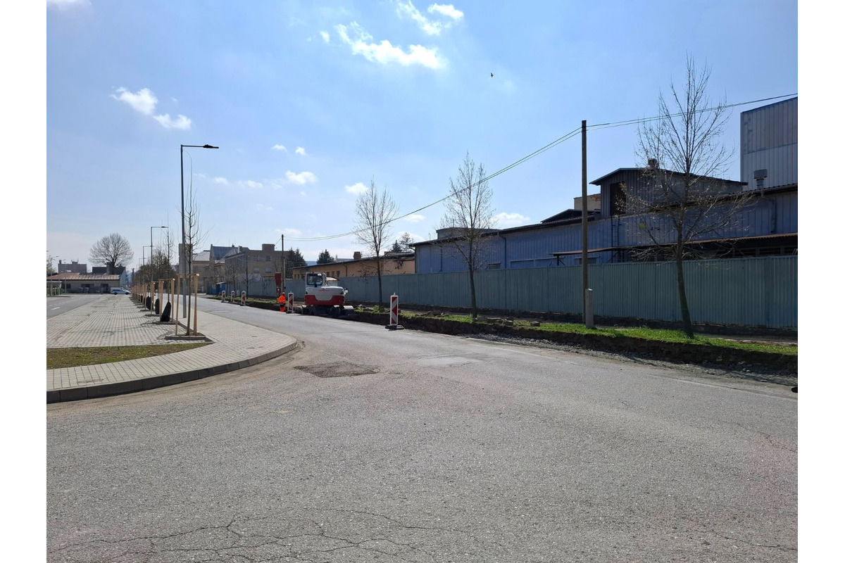 FOTO: Futbal Tatran Aréna je takmer hotová. Stará tribúna však ešte stále stojí, foto 20