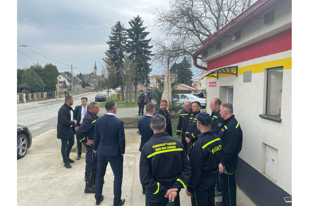 FOTO: Vládna návšteva na východe. Prišiel Fico aj Šutaj Eštok, foto 2