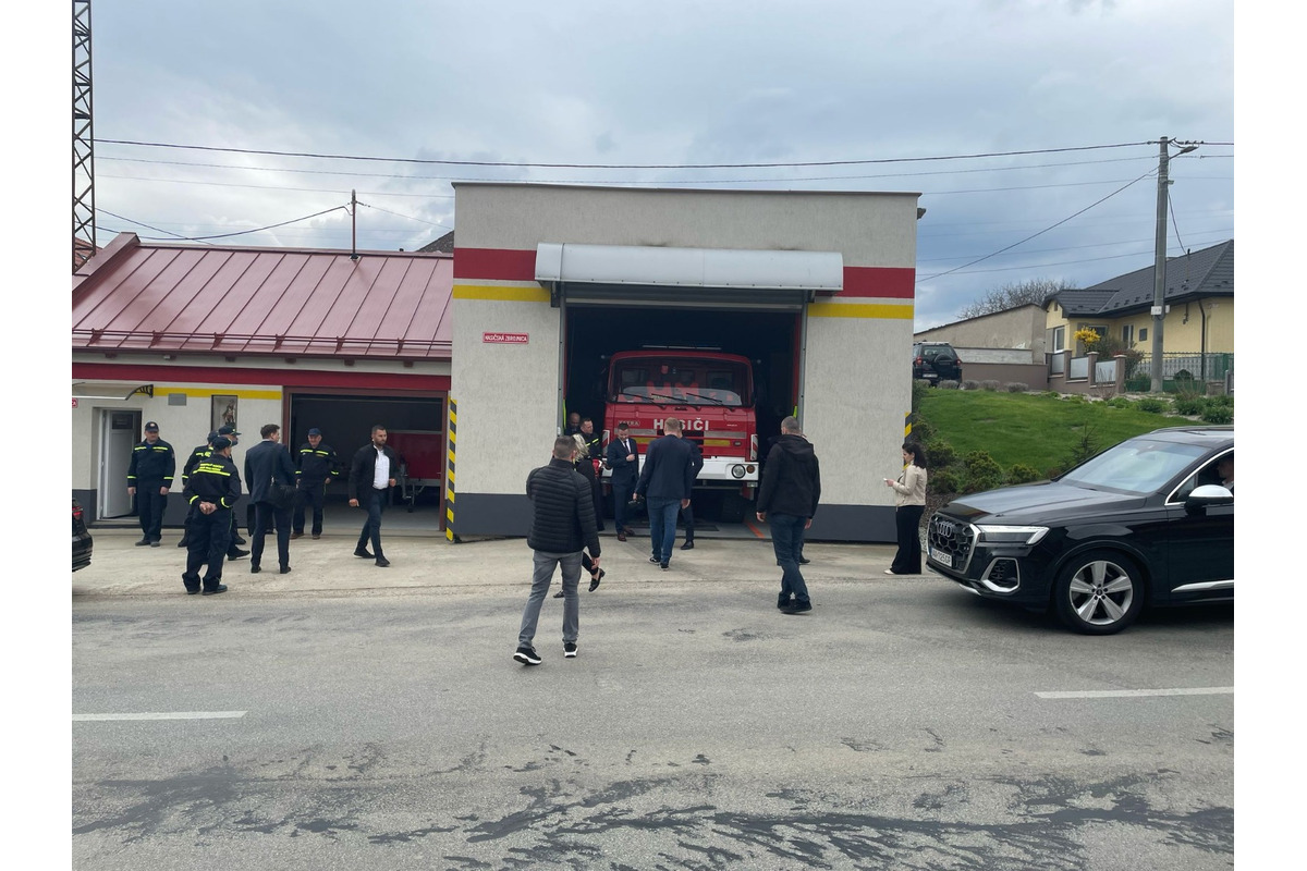 FOTO: Vládna návšteva na východe. Prišiel Fico aj Šutaj Eštok, foto 11