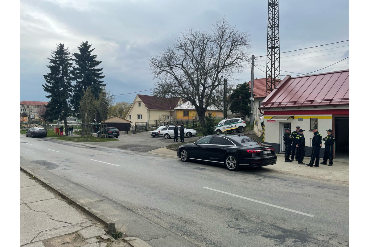 FOTO: Vládna návšteva na východe. Prišiel Fico aj Šutaj Eštok, foto 13