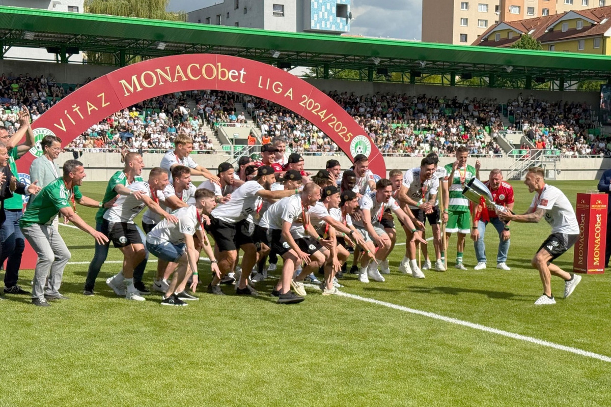 FOTO: Futbal Tatran Aréna už otvorila svoje brány pre verejnosť, foto 24