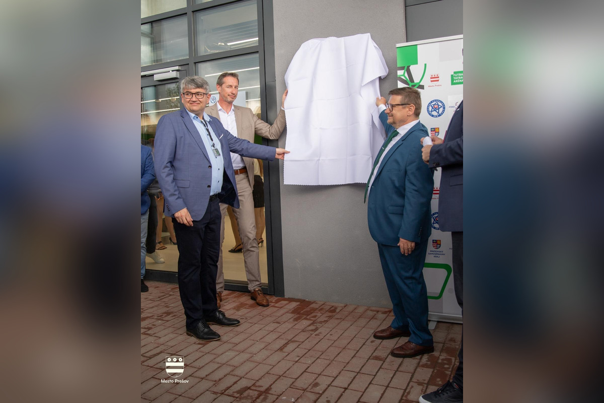FOTO: Prešov má novú futbalovú svätyňu. Tatran si ju pokrstil postupom!, foto 1