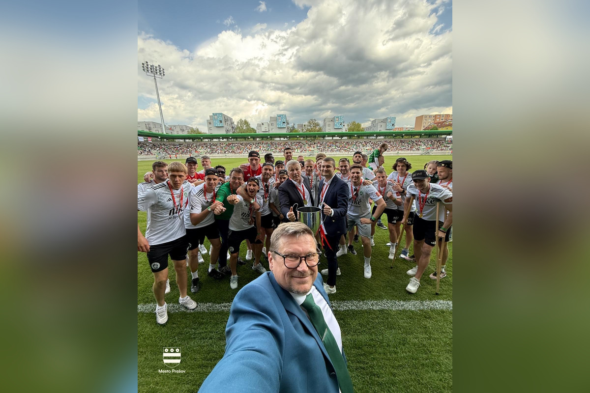 FOTO: Prešov má novú futbalovú svätyňu. Tatran si ju pokrstil postupom!, foto 5