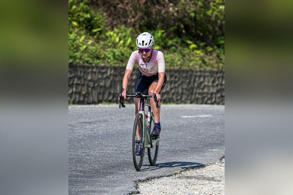 FOTO: Slovenka Nikola Coborova vyhrala najťažší triatlon sveta, foto 7