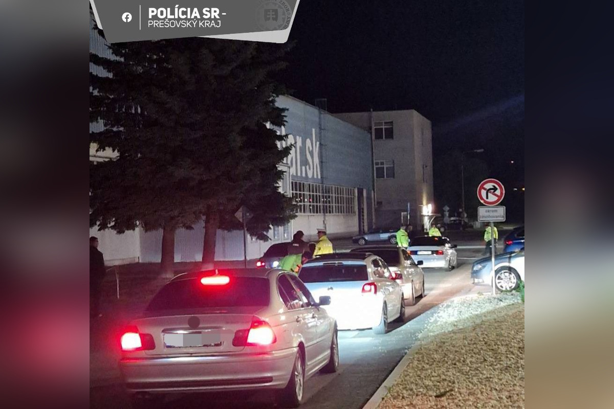 FOTO: Tuning v Prešove. polícia zhabala ŠPZ-ky a rozdávala pokuty, foto 1