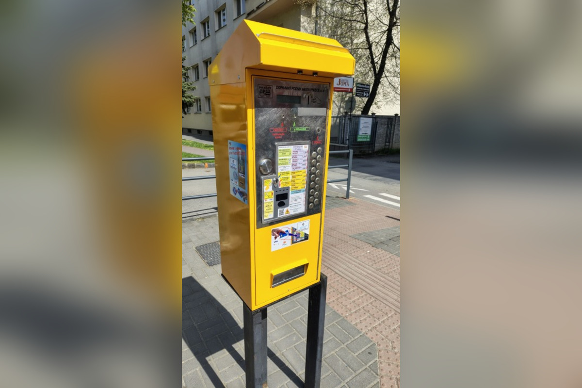 FOTO: Prešovčania viac pípajú, menej cvakajú: MHD využívia viac a viac ľudí, foto 2