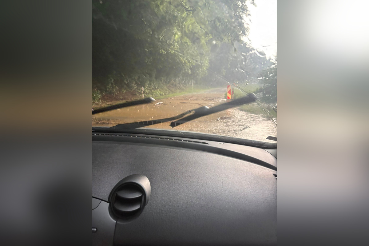 FOTO: Ulice aj cesty v Prešove a okolí sú pod vodou, kde si treba dať pozor?, foto 4