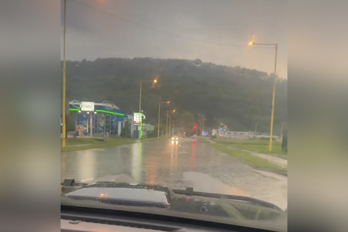 FOTO: Ulice aj cesty v Prešove a okolí sú pod vodou, kde si treba dať pozor?, foto 6