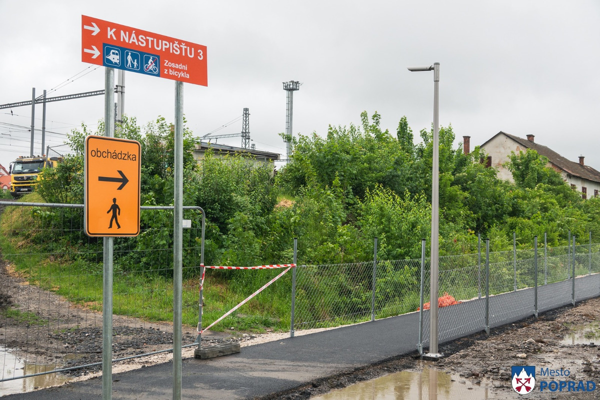 FOTO: Pre rozsiahlu rekonštrukciu bol v Poprade uzatvorený podchod pre peších, foto 9