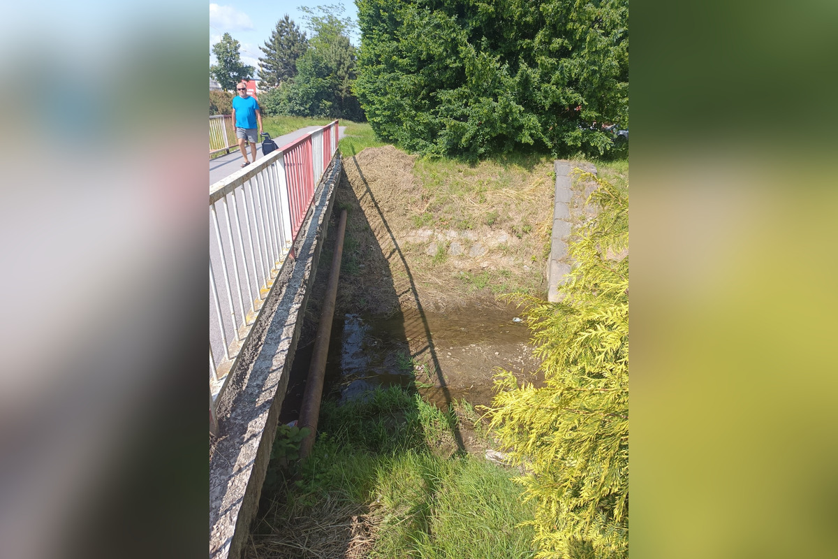 FOTO: Práca chvátna, málo plátna. Údržba Sekčovského potoka pod paľbou kritiky, foto 5