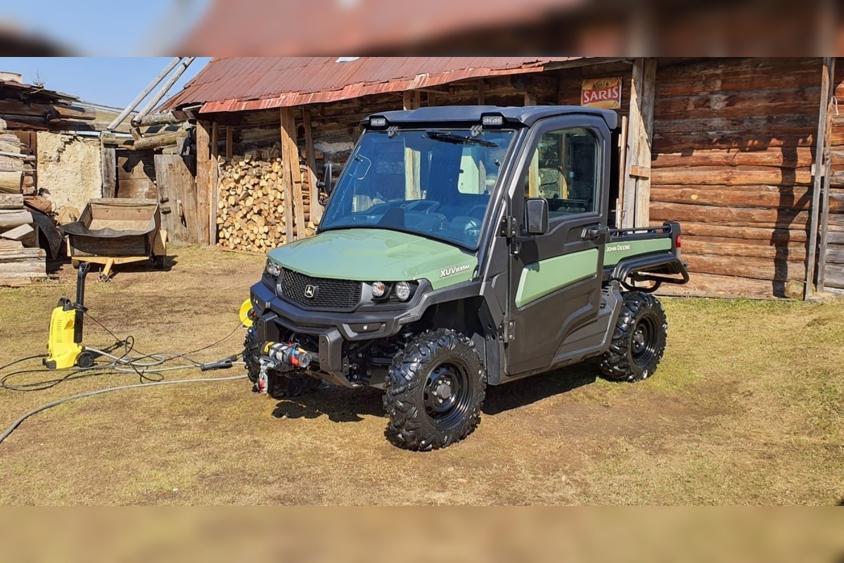 FOTO: Zmizol zeleno-čierny John Deer. Majiteľ žiada pomoc, sľubuje odmenu, foto 2