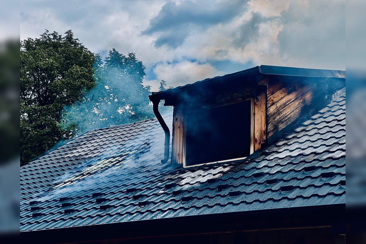 FOTO: V Kežmarku horeli rodinné domy. V meste platí mimoriadna situácia, foto 3