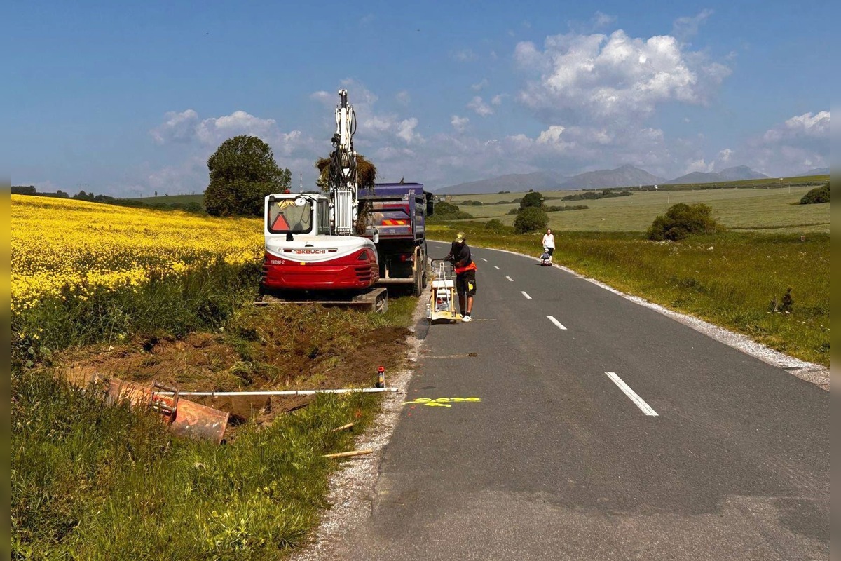 FOTO: Začala sa výstavba cyklotrasy v rámci Cesty okolo Tatier, foto 5