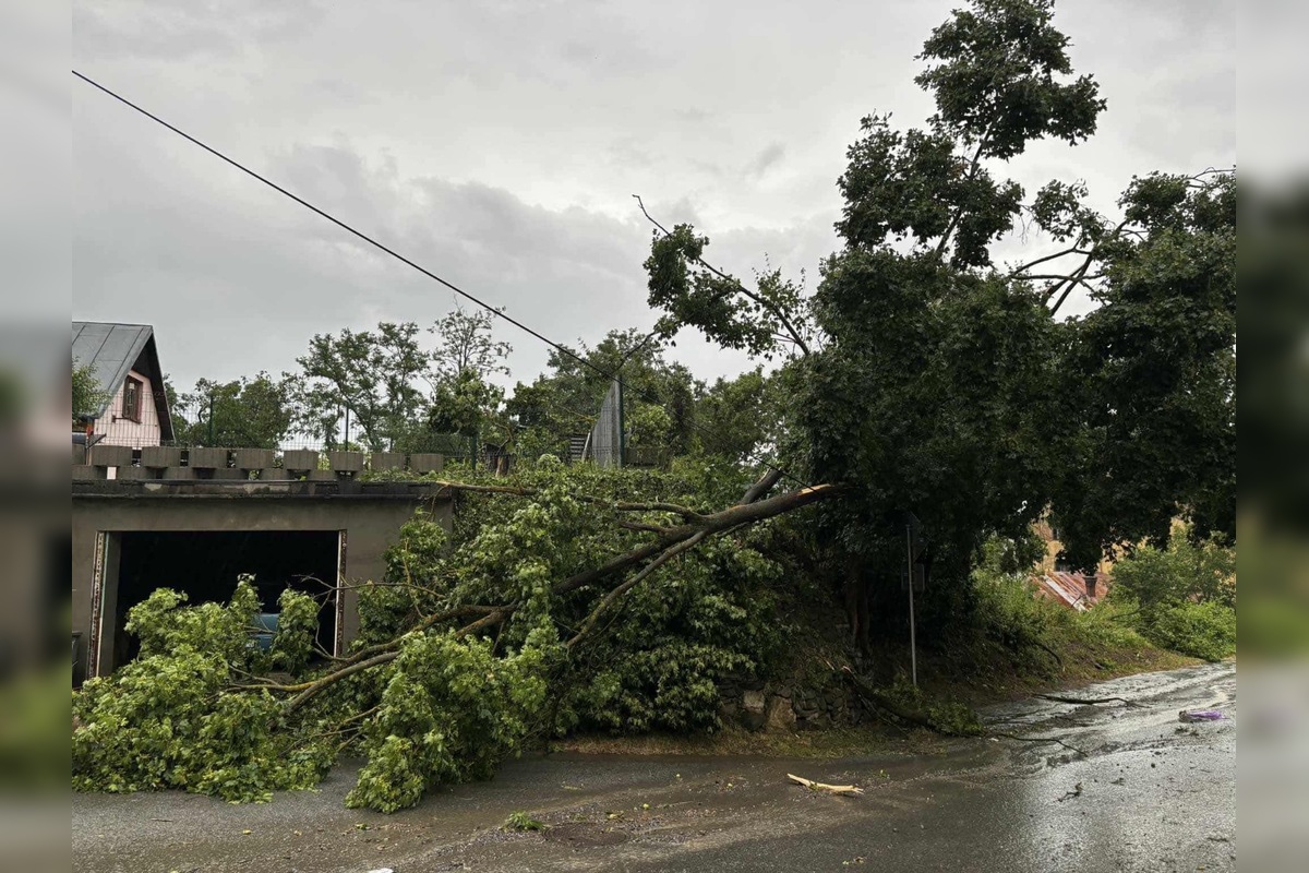 FOTO: Po supercele zostali v Prešovskom kraji obrovské škody. , foto 35