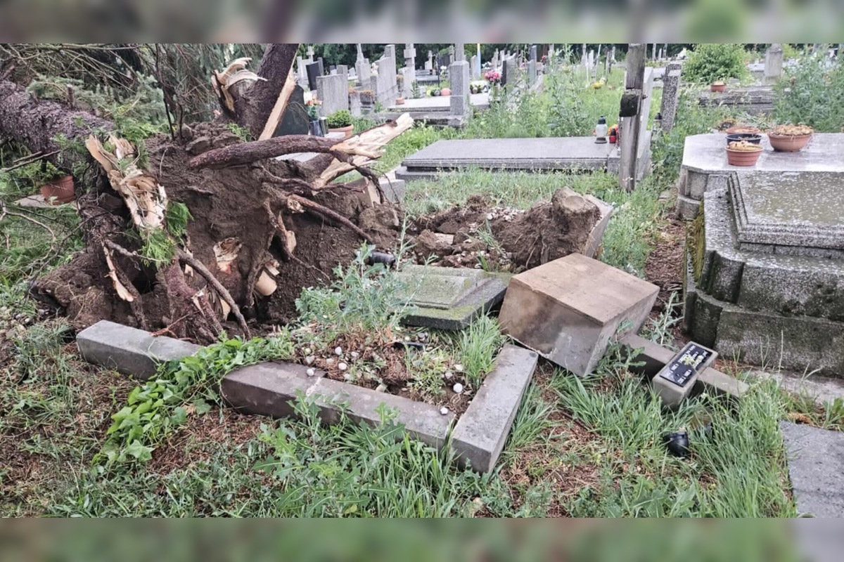 FOTO: Po supercele zostali v Prešovskom kraji obrovské škody. , foto 39