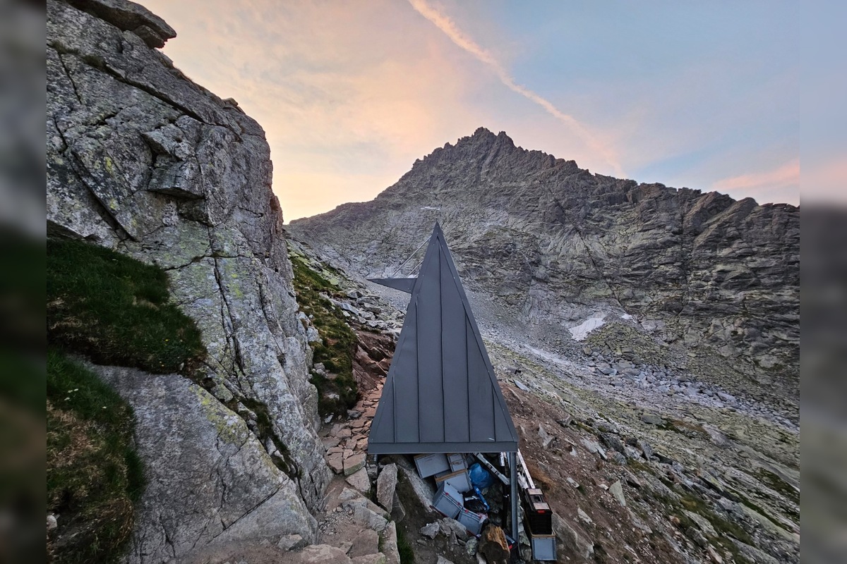 FOTO: Toalety na Rysoch dostali zabrať. Takúto vizitku po sebe nechali turisti, foto 1