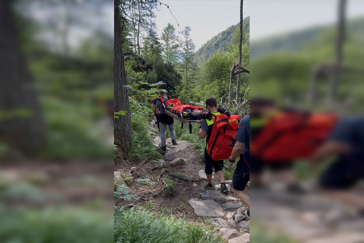 FOTO: Horskí záchranári boli počas víkendu v pohotovosti, zasahovali vo viacerých oblastiach Tatier, foto 3