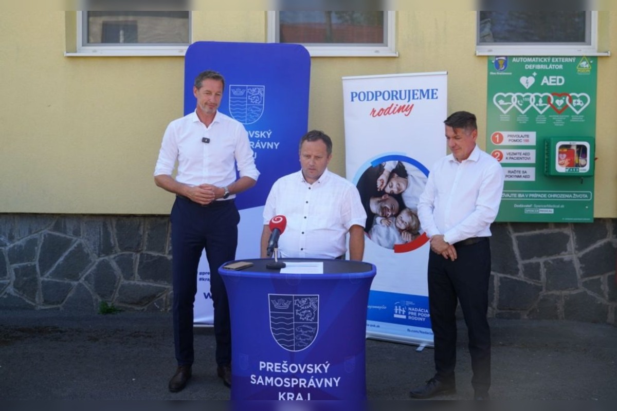 FOTO: Po víchrici Kračúnovce dostali 7 605 €, ďalším obciam tisíce od PSK, foto 4