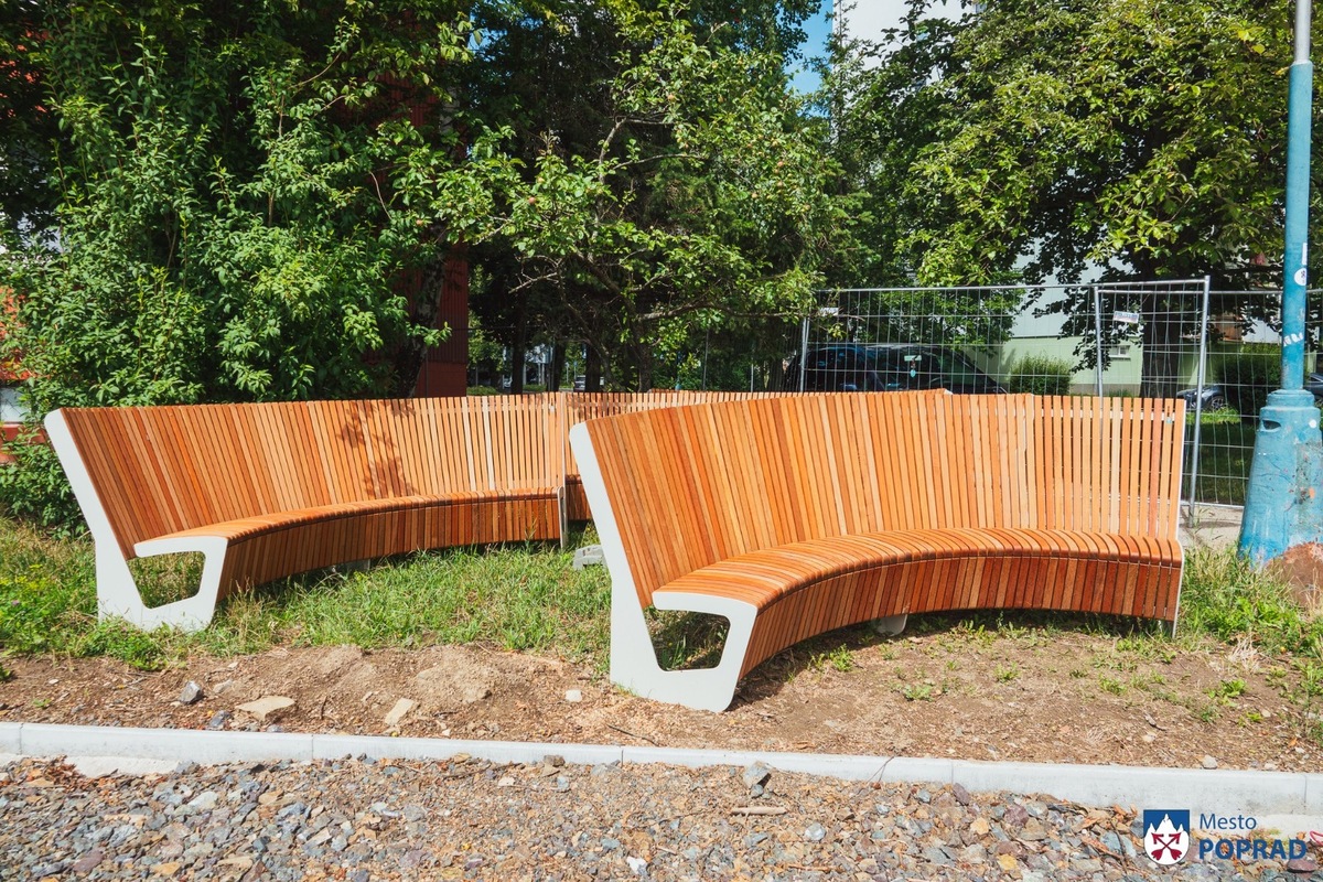 FOTO: Na novom popradskom parku sa už poctivo pracuje, foto 7