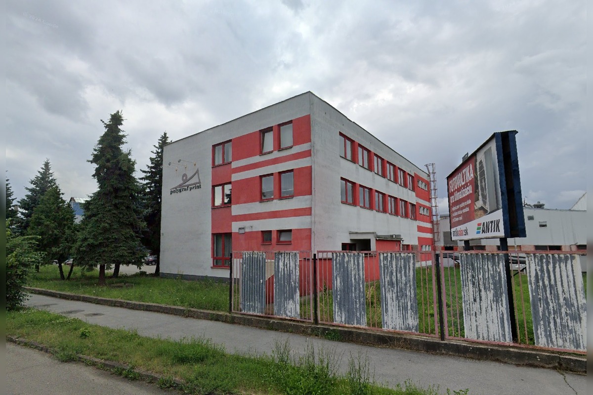 FOTO: Polygraf Print v problémoch. Prešovská tlačiareň mieri do konkurzu, foto 7