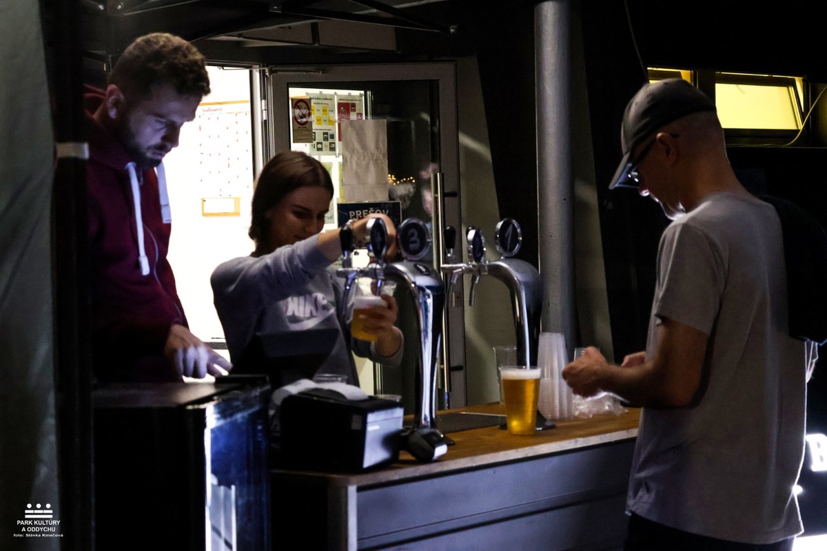 FOTO: Letné kino pod holým nebom v Prešove prinieslo zaujímavé filmy, foto 5