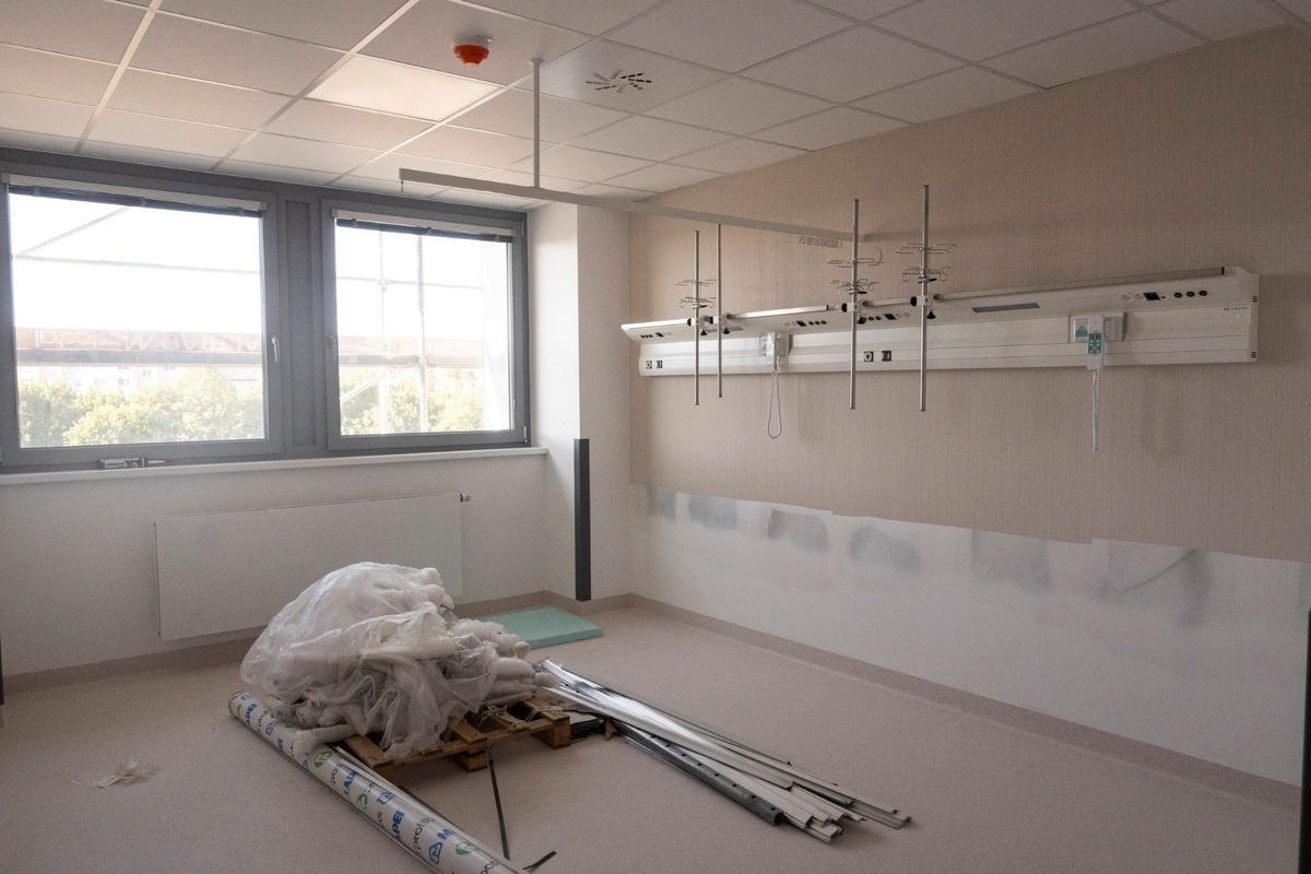 FOTO: Pozrite sa, ako v Poprade prebieha rozsiahla prestavba nemocnice, foto 2