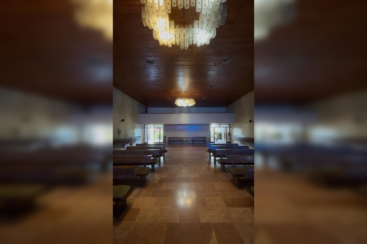 FOTO: V Prešove sa začína s rekonštrukciou domu smútku za viac ako 800-tisíc eur, foto 1