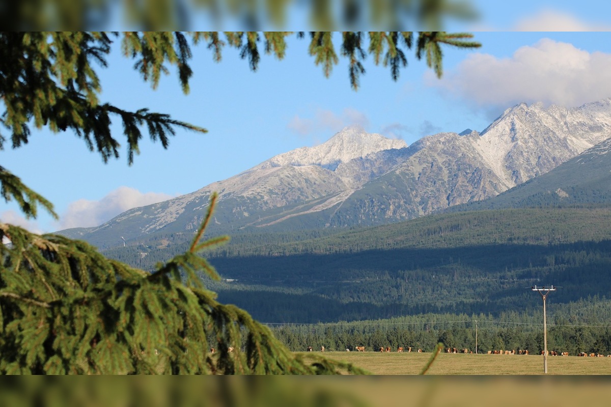 FOTO: Augustový víkend v Tatrách poriadne prekvapil, turisti videli sneh, foto 4