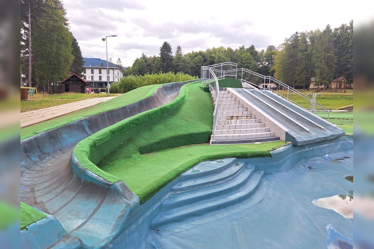 FOTO: Dlhoročná pýcha Sniny vyráža dych, biokúpalisko chátra, foto 8