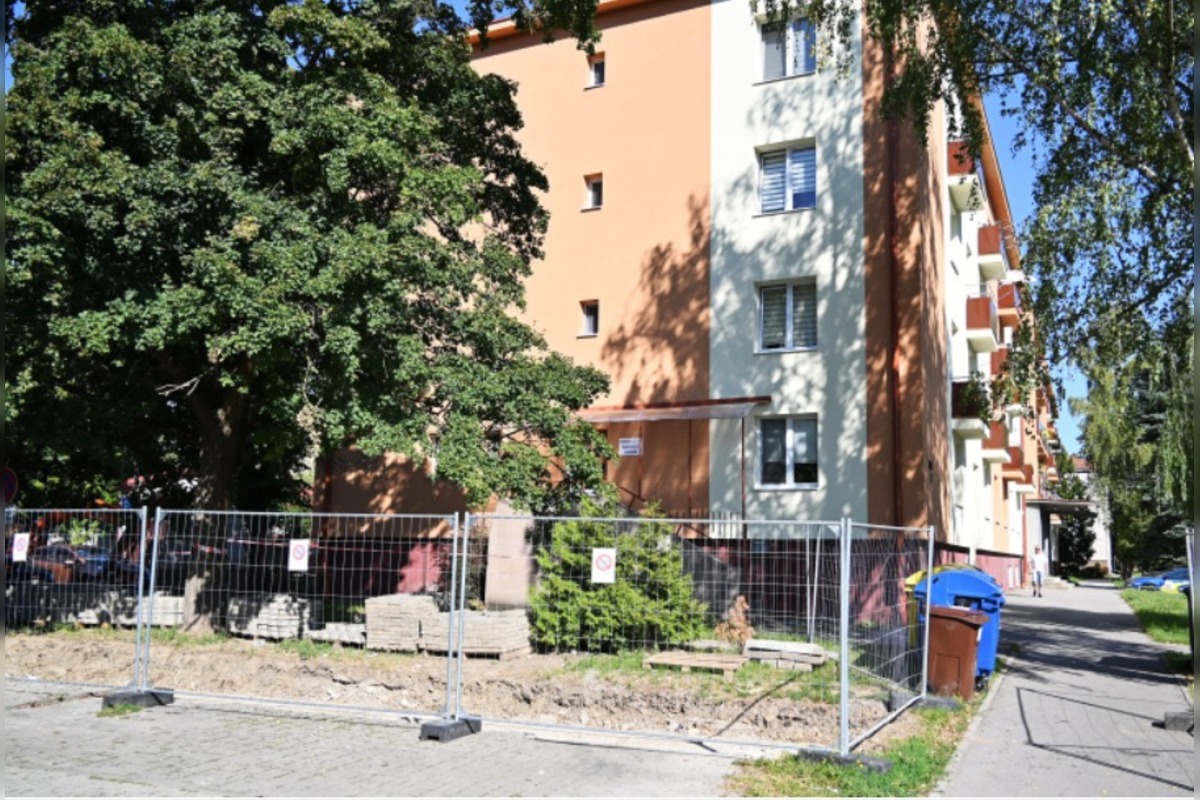 FOTO: Humenné bez dodávok tepla. 12-dňová odstávka kvôli výmene potrubí, foto 6