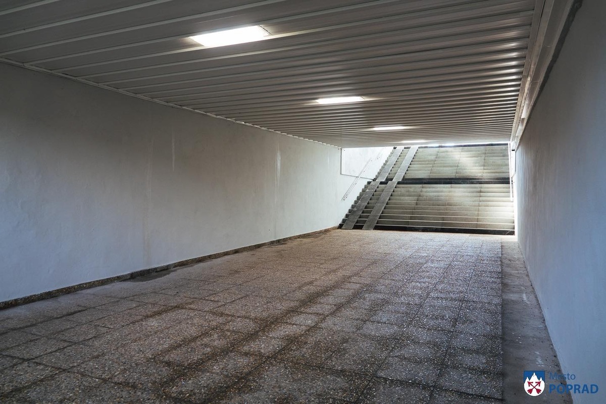 FOTO: Podchod z centra v smere na Juh v Poprade prešiel rekonštrukciou, foto 5