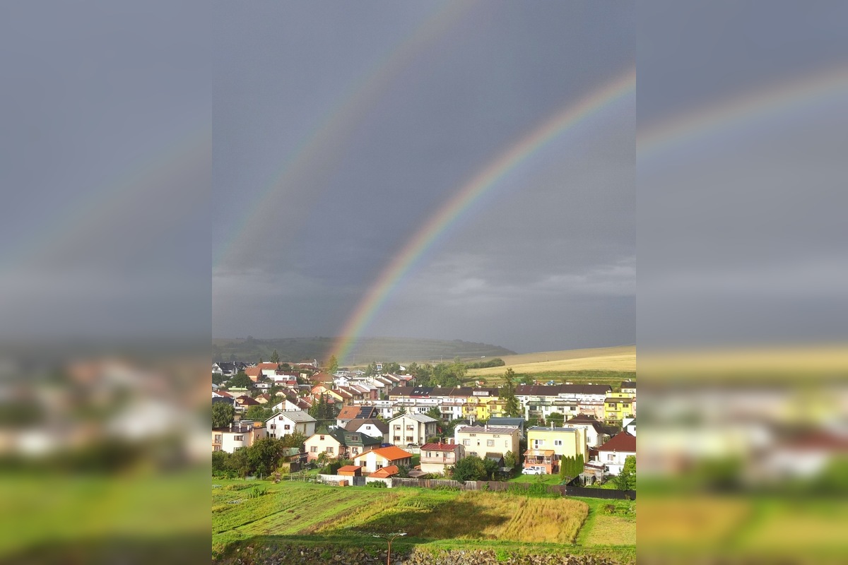 FOTO: Nad Kežmarkom sa po búrke ukázali nádherné dúhy, foto 2