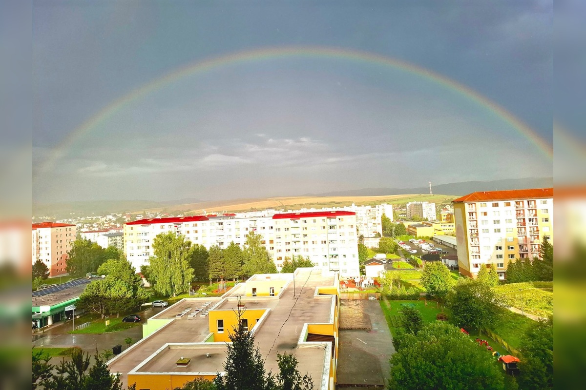 FOTO: Nad Kežmarkom sa po búrke ukázali nádherné dúhy, foto 4
