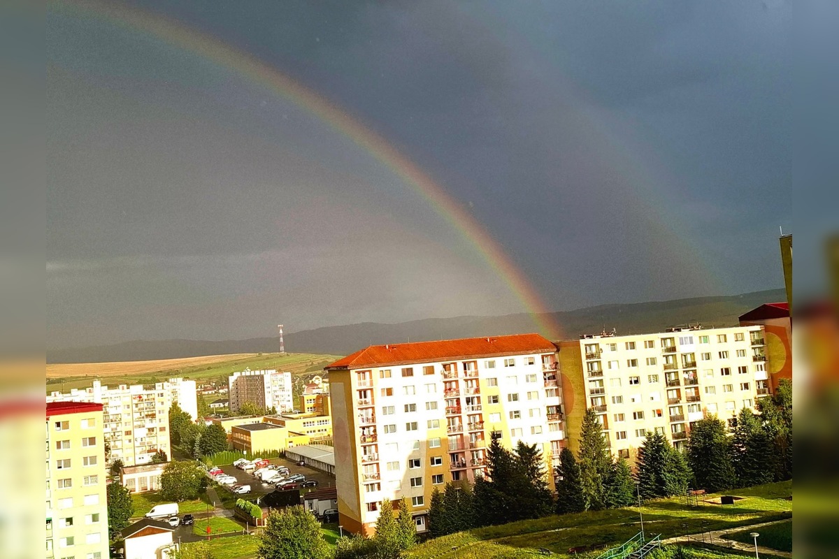 FOTO: Nad Kežmarkom sa po búrke ukázali nádherné dúhy, foto 7