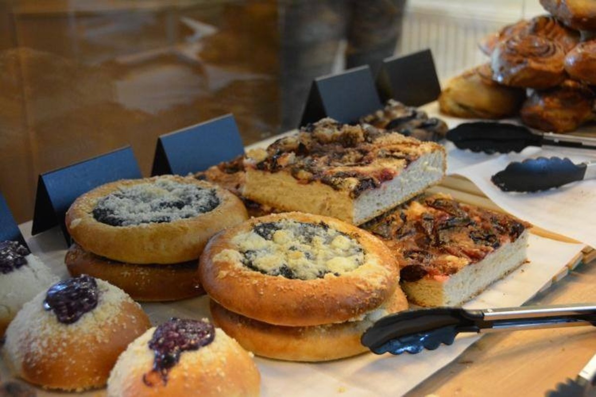 FOTO: Pečivo sa míňa bleskovo, zákazníci sa rozdelili na dva tábory, foto 1