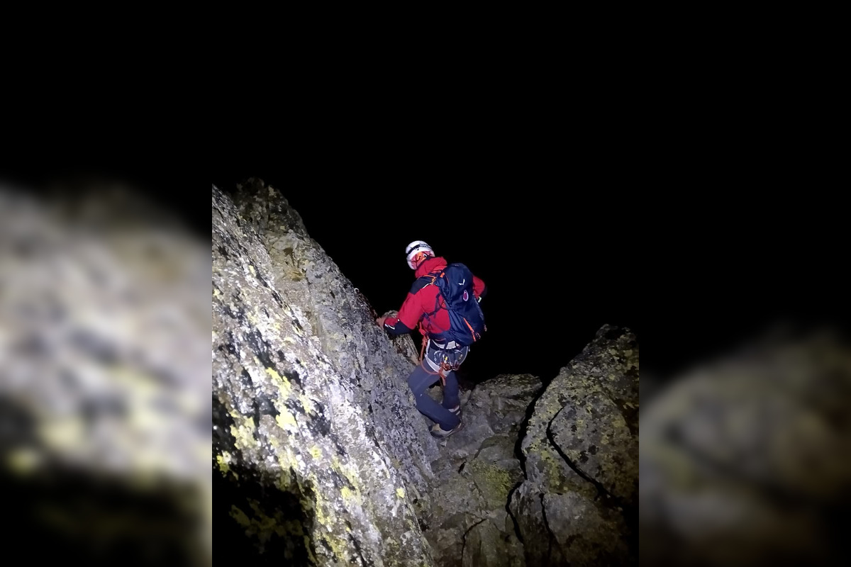 FOTO: Horskí záchranári pátrali po poľskej horolezkyni, ktorá spadla do rokliny, foto 1