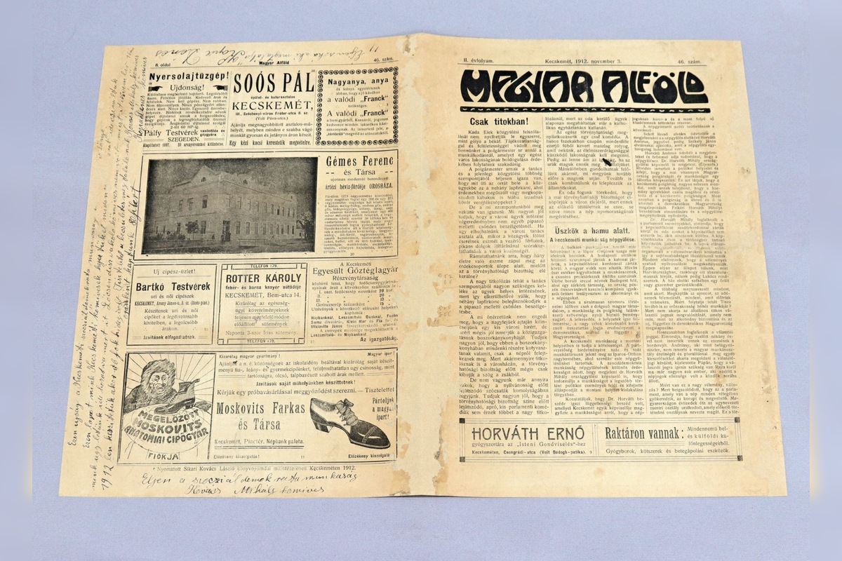 FOTO: Na gymnáziu v Levoči otvorili časovú schránku. Našli v nej takýto odkaz, foto 5