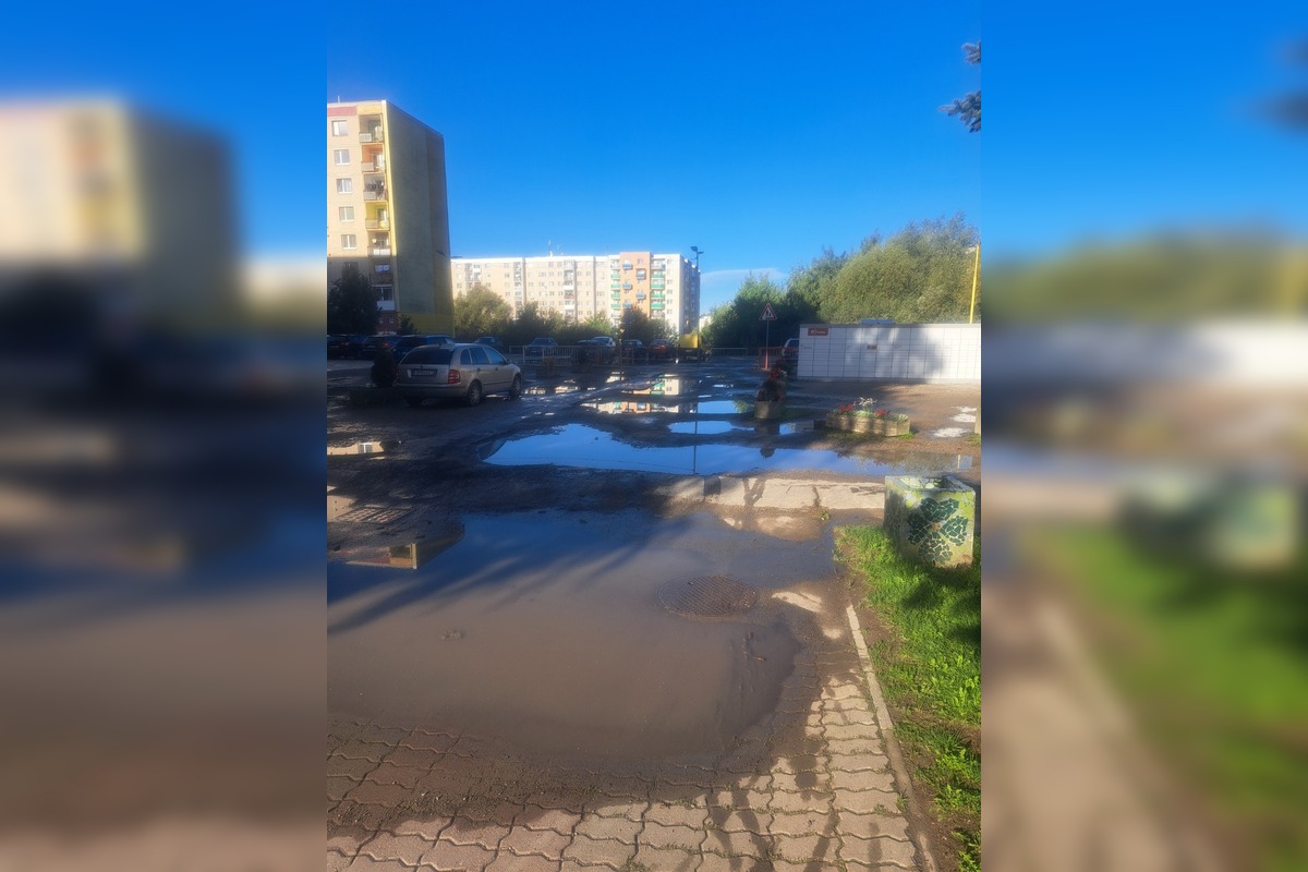 FOTO: Zaplavené parkovisko na Sekčove rozvírilo diskusie, foto 6