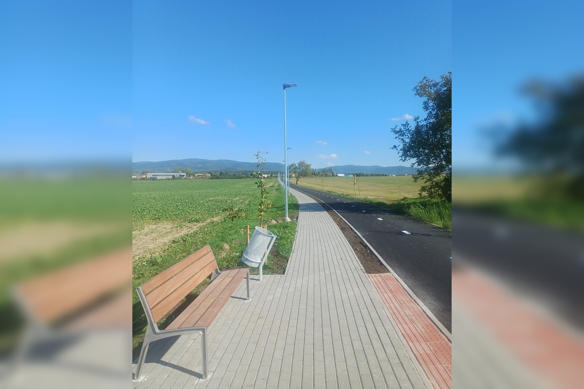 FOTO: Nový úsek Šváby–Sigord: 574 m cyklochodníka a prvé reakcie, foto 2