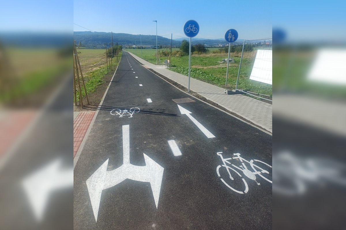 FOTO: Nový úsek Šváby–Sigord: 574 m cyklochodníka a prvé reakcie, foto 4