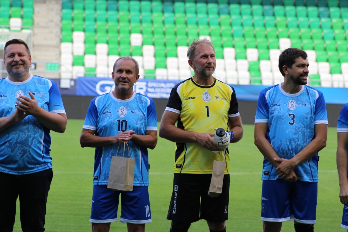 FOTO: Na FTA sa odohral zápas medzi zdravotníkmi z Prešova a Ružomberka, foto 4