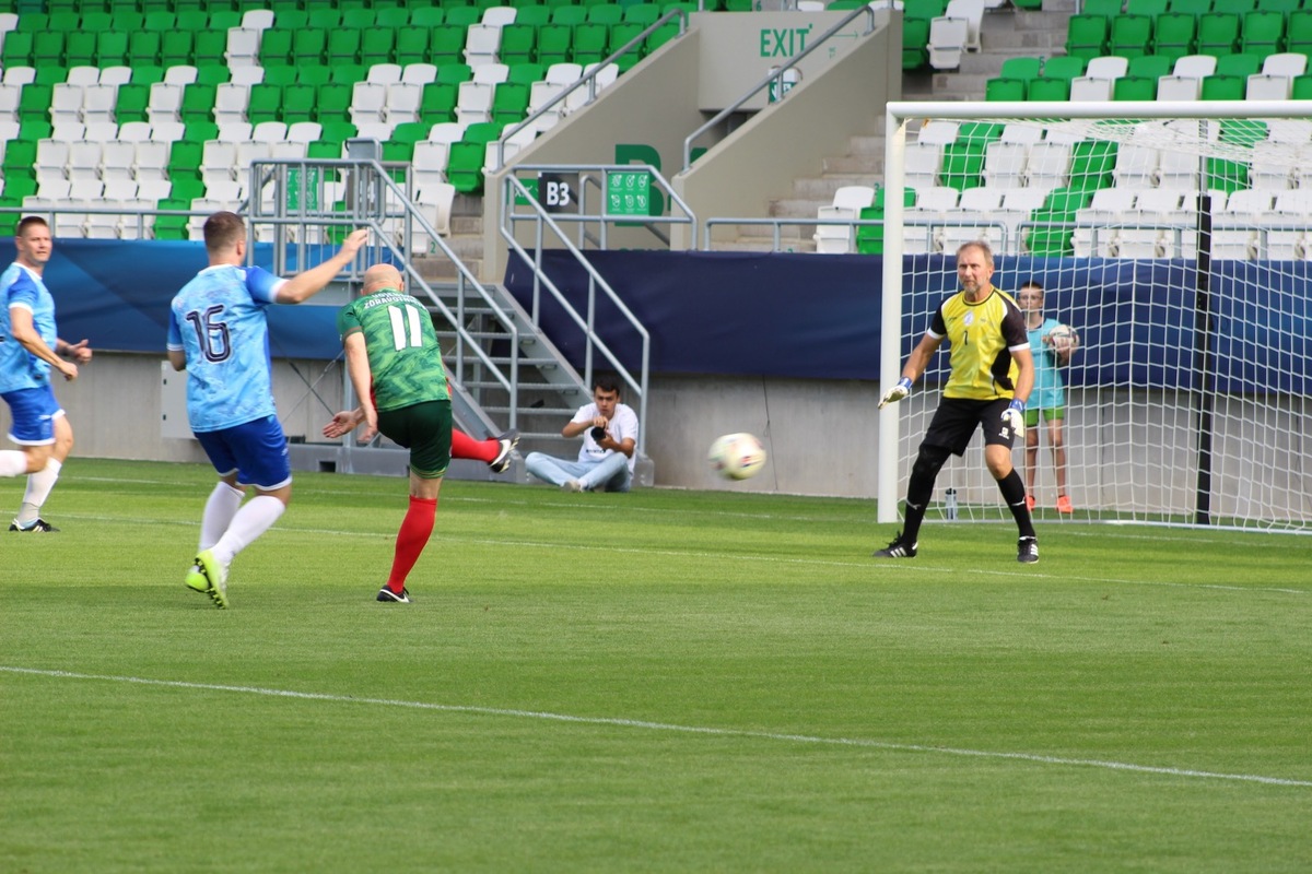 FOTO: Na FTA sa odohral zápas medzi zdravotníkmi z Prešova a Ružomberka, foto 10