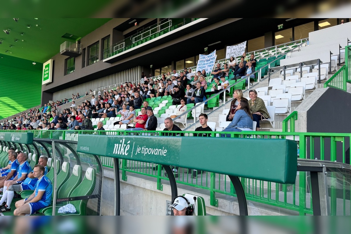 FOTO: Na FTA sa odohral zápas medzi zdravotníkmi z Prešova a Ružomberka, foto 14