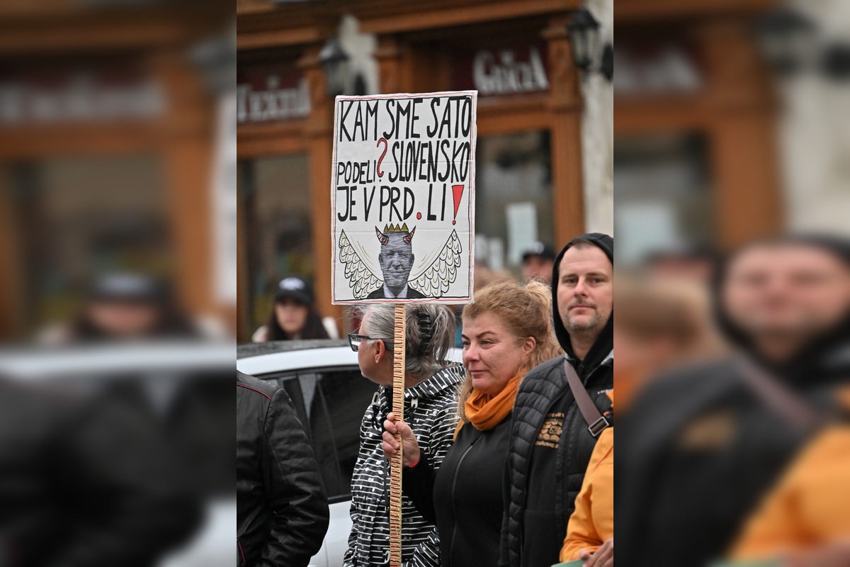 FOTO: Aj v Kežmarku sa konal opozičný protest proti konsolidácii, foto 1