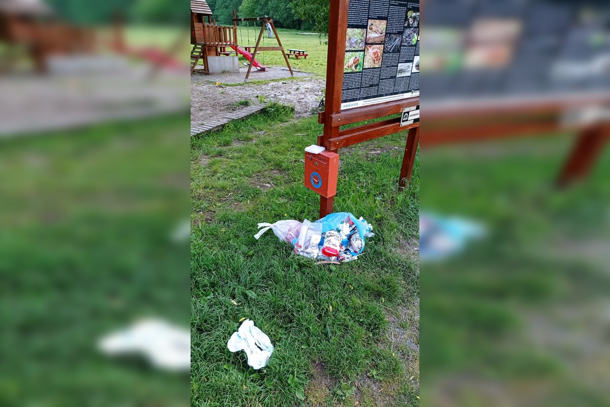 FOTO: Prešovčanov zasiahol smutný pohľad na znečistené okolie vodnej nádrže Sigord, foto 9