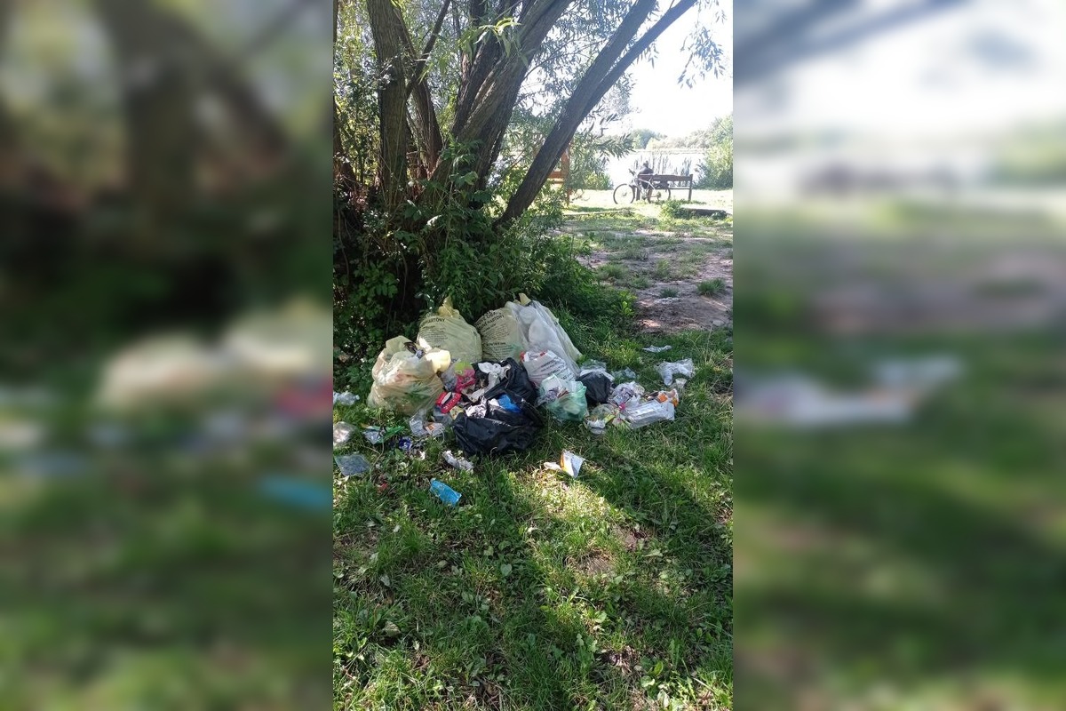 FOTO: Prešovčanov zasiahol smutný pohľad na znečistené okolie vodnej nádrže Sigord, foto 13